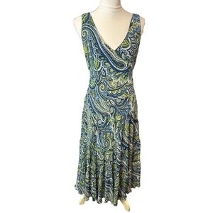 Evan Picone Paisley‎ Print Tiered Skirt  V Neck Lined  Dress
